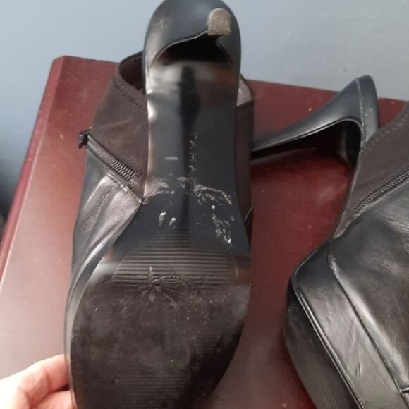 Tahari Black Open Toe Leather Sling Back Sandals Bootie Shoes Size 10. - Picture 7 of 10